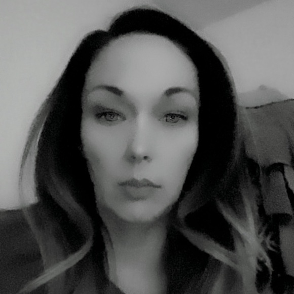 Meet your Posher, Jaime - Picture 1 of 1